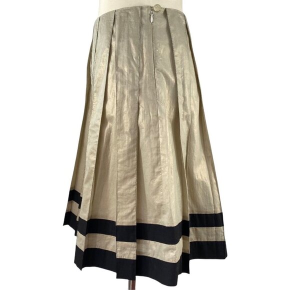 Erotokritos Designer box pleated skirt - Picture 3 of 9